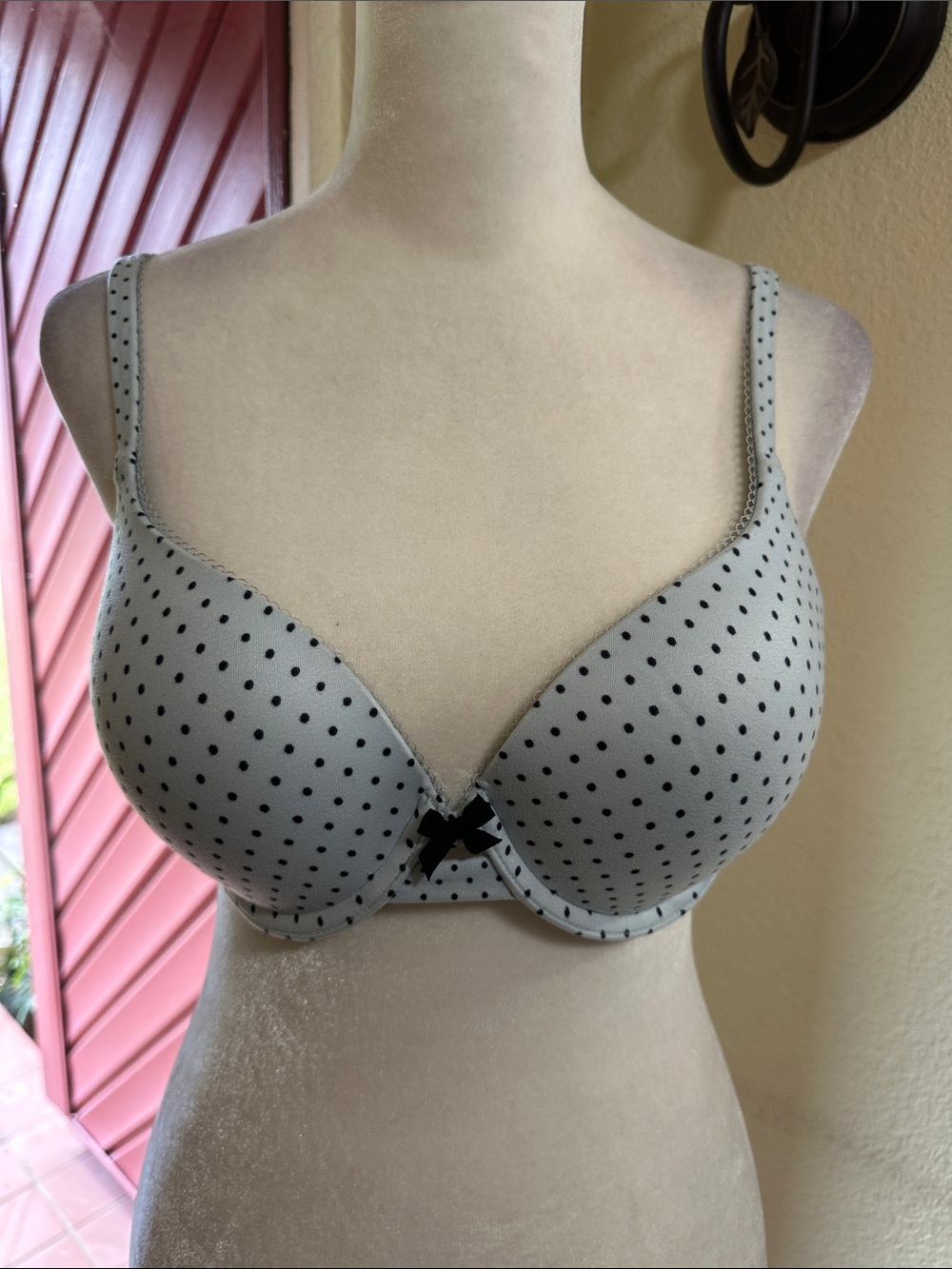 Victoria's Secret Gray Polka Dot T-Shirt Bra with Black Bow